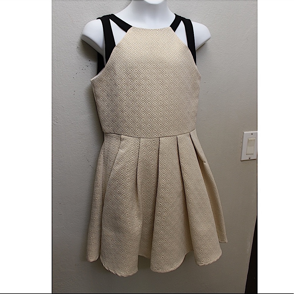 Girls formal dress NWT